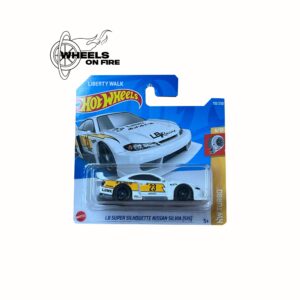 LB SUPER SILHOUETTE NISSAN SILVIA S15