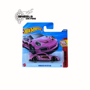 PORSCHE 911 GT3 RS